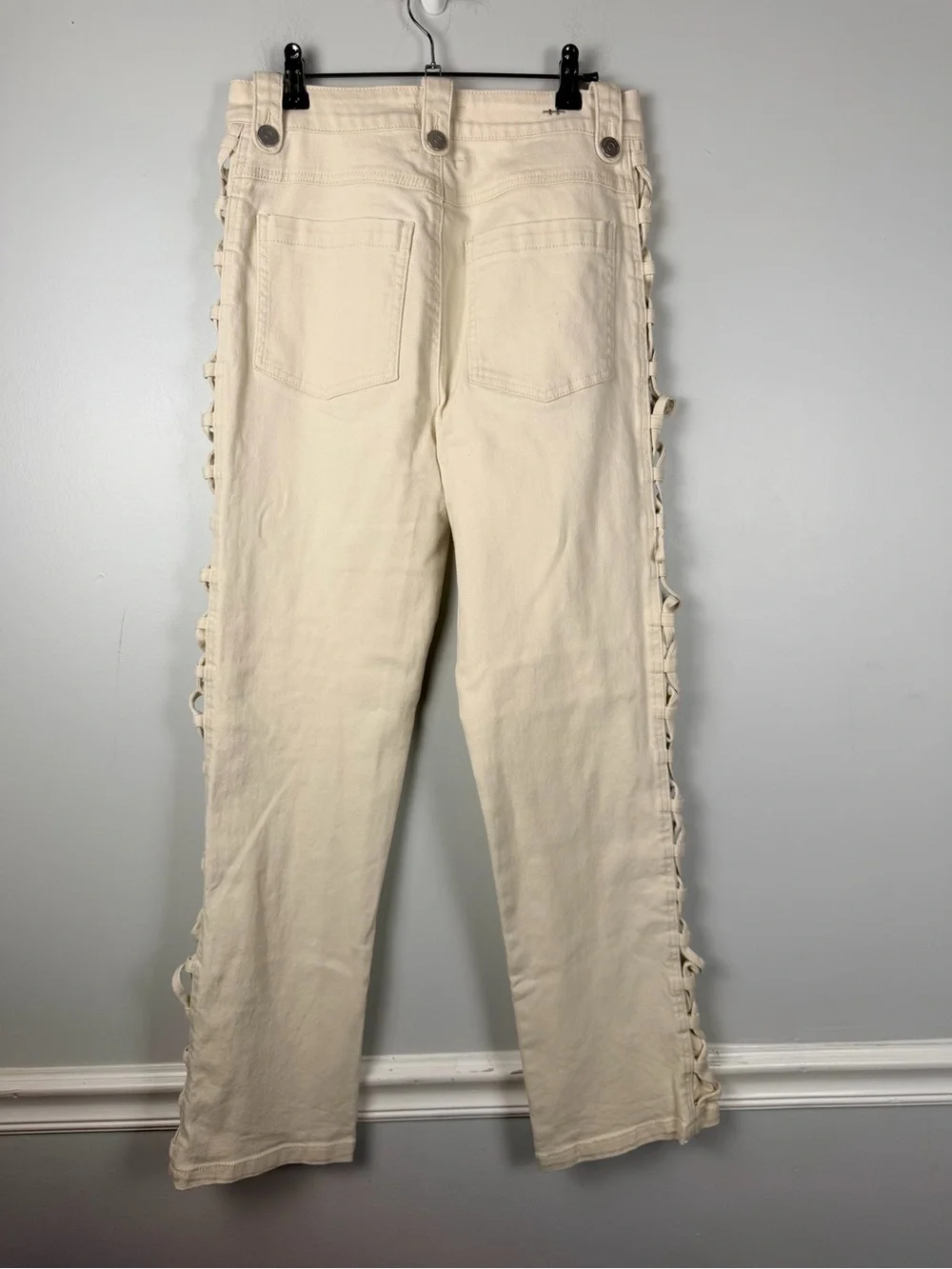 HABITUAL Cable Ankle Straight Leg Jean in Ecru Size 28